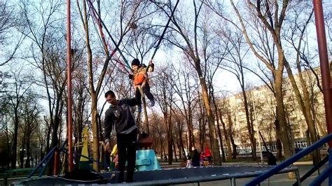 Тарзанка - YouTube