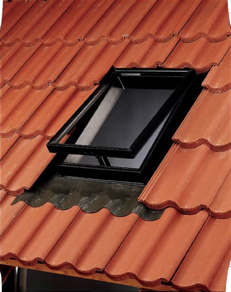 Мансардное окно-люк Velux VLT 1000 - купить в Москве