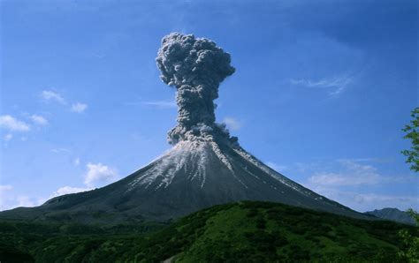 World Visits: Volcano Lava, Deep Within The Earth, Tours To Hawaiian ...