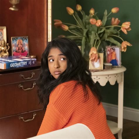 [성장드라마/코미디] 김씨네 편의점을 재밌게 보신 분이라면 추천하는 또 다른 유색인종의 이야기, 네버 해브 아이 에버 : 네이버 블로그