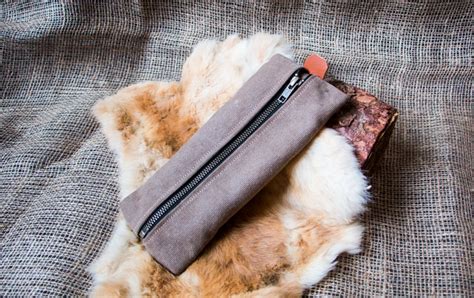 flat peg pouch  spoon crank