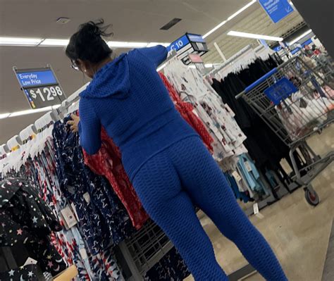 Latina Gilf in Blue Tik Tok Leggings - Spandex, Leggings & Yoga Pants