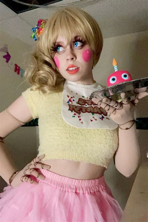 Fnaf Toy Chica Cosplay By Mimifreiheil On Deviantart Fnaf Cosplay ...