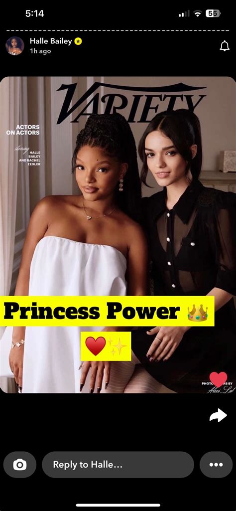 Halle Bailey and Rachel Zegler : r/CelebrityHands
