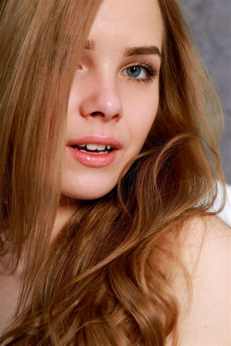 Carolina Sampaio Nude