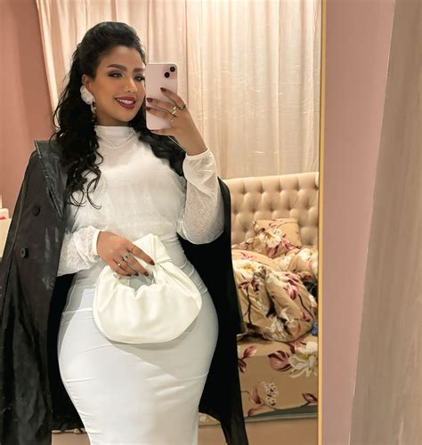 ‎Alaa ElMubarak || آلاء 🇸🇩📍🇦🇪‎ (@looshiofficial) • Instagram photos and