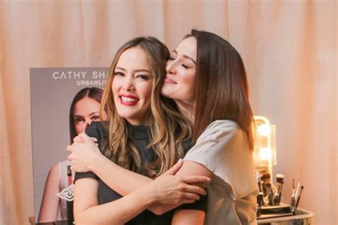 10 Pasang Artis Ini Kakak Adik Lho, No 5 Kamu Pasti Gak Nyangka