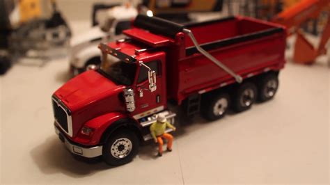 1:50 Diecast Masters International HX620 Dump Truck Unboxing - YouTube