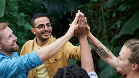 Long-Term Bets with Friends: 5 Inventive Ideas | WagerLab