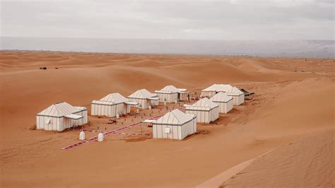 Explore Erg Chegaga: Premier Royal & Luxury Desert Tents with Discover ...