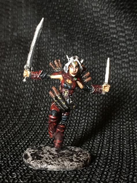 Merisiel-Pathfinder Iconic Rogue by MusesTouch on DeviantArt