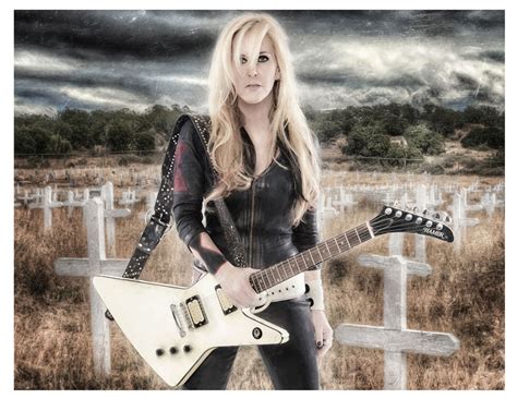 Metal Life exclusive interview with LITA FORD – Metal Life Magazine
