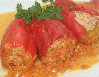 Перец, фаршированный мясной начинкой - пошаговый рецепт с фото на ...