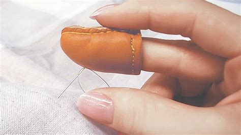 12 Types of Thimbles - Finding the Perfect Fit - Wayne Arthur Gallery