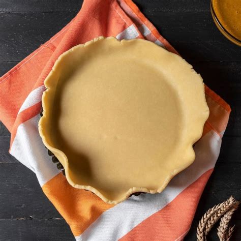 Does Pie Crust Have Eggs ? It's Up To You - Foodiosity
