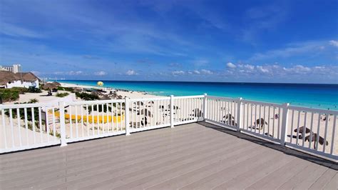 Cancun, Playa Delfines, Dolphin Beach, nicknamed El Mirador, The