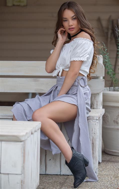 Nici Dee : r/BeautifulFemales