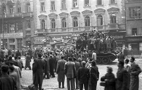 Az ’56-os forradalom eddig ismeretlen fotói