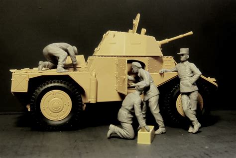 Panhard 178 with riders ICM 35381