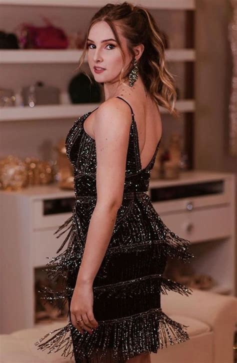 Vestido De Festa Simples E Elegante Curto - Vestido de festa curto: modelos elegantes para casamento, formatura, 15 ...