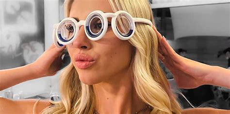 3 Best Motion Sickness Glasses for 2023 - Nerd Techy