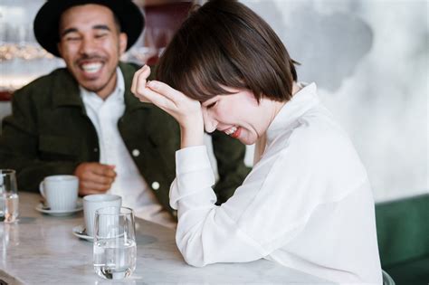 The best open ended statement for conversation & 40+ Openers - Loopward