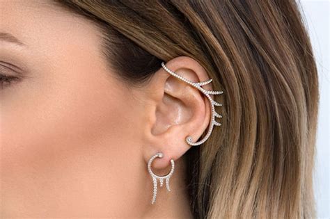 Серебряные каффы: виды и особенности