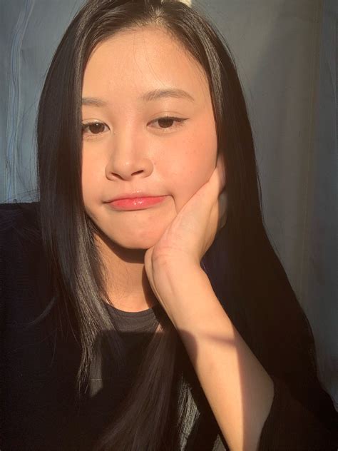 Faii BNK48. Check out these amazing videos! - iAM48 Official Application