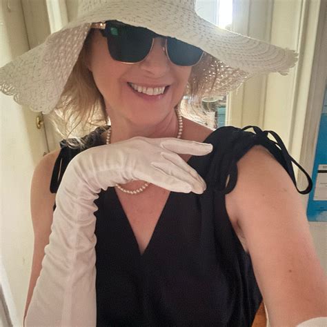 Reality - Rachel Zoe is Shutting Down the Rumors Claiming She Joined