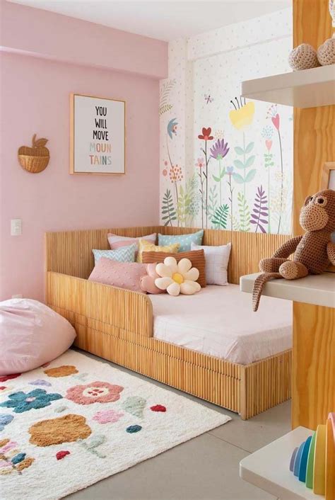 Quarto Simples Para Menina