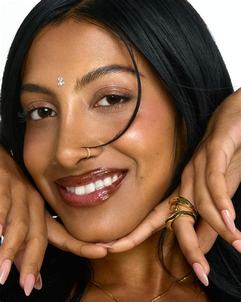 open picture gallery 6