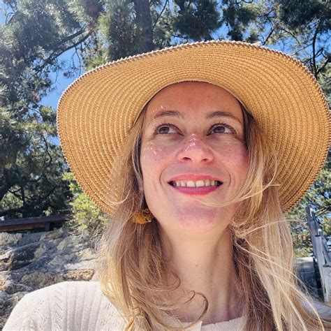 Aude - 𝐋𝐞 𝐭𝐞𝐦𝐩𝐬 𝐝𝐞 𝐜𝐨𝐧𝐬𝐭𝐫𝐮𝐢𝐫𝐞 𝐝𝐚𝐧𝐬 𝐥’𝐨𝐦𝐛𝐫𝐞 La réussite a un prix Et