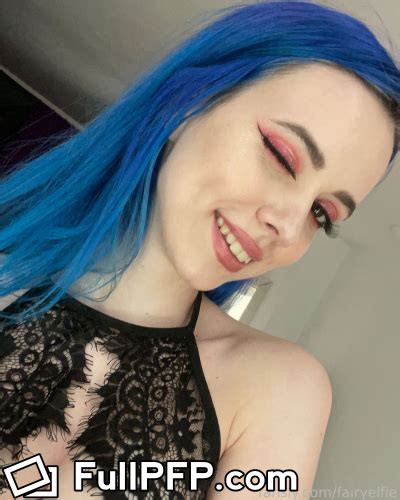 LilyLanska on Fansly | Full-Size Profile Picture Download - fullpfp.com