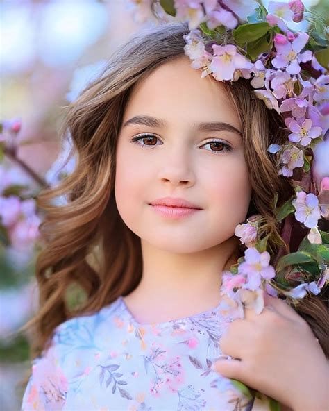 Beautiful Girls on Reels | Facebook