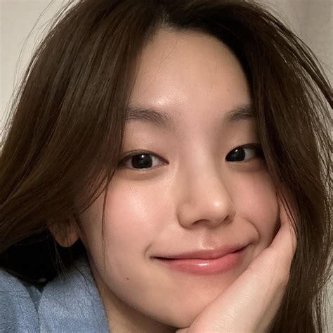 Pin de 𝘳𝘪𝘤𝘬 em 𝐇𝐖𝐀𝐍𝐆 𝐘𝐄𝐉𝐈 — | Nariz