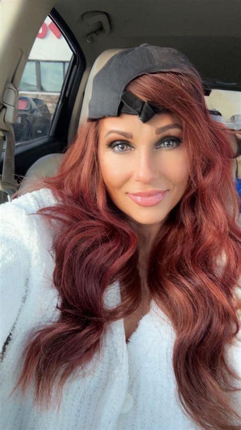 Brooke Eva (backlit) : r/SFWRedheads