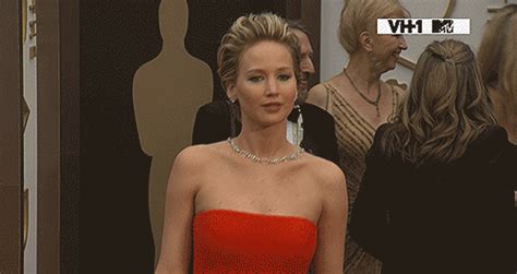 Jennifer Lawrence Oscars GIF - Find & Share on GIPHY