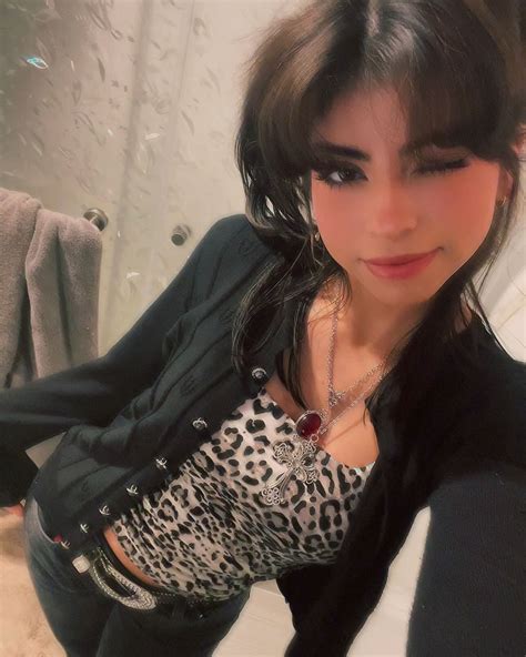 Jennifer 🌞🌷 (@jennkujo) • Instagram photos and videos