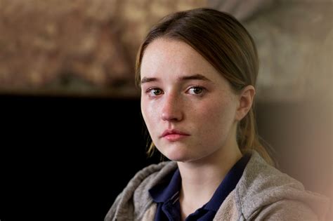 ‘Unbelievable’ Star Kaitlyn Dever on Why It Was Crucial That She Never