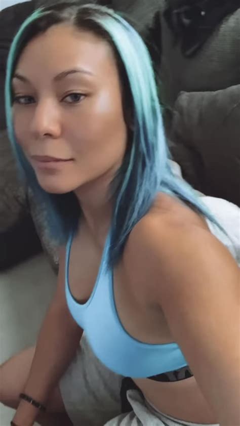 Mia Yim | Scrolller
