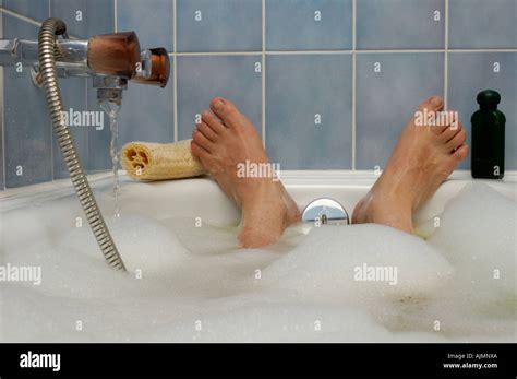 Soak Bath Stock Photos & Soak Bath Stock Images - Alamy