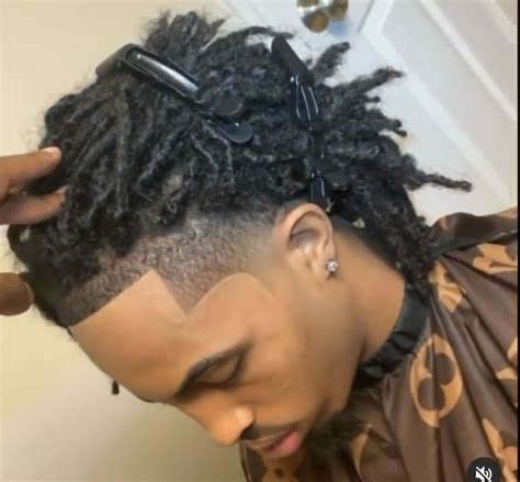 Pin by Sunny Raye on Hair•Styles | Dreadlock hairstyles for men, Taper ...