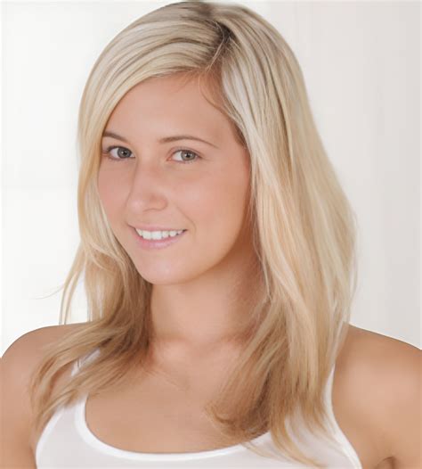 Lilly Banks (Actress) Height, Age, Biography, Boyfriend, Weight, Wiki