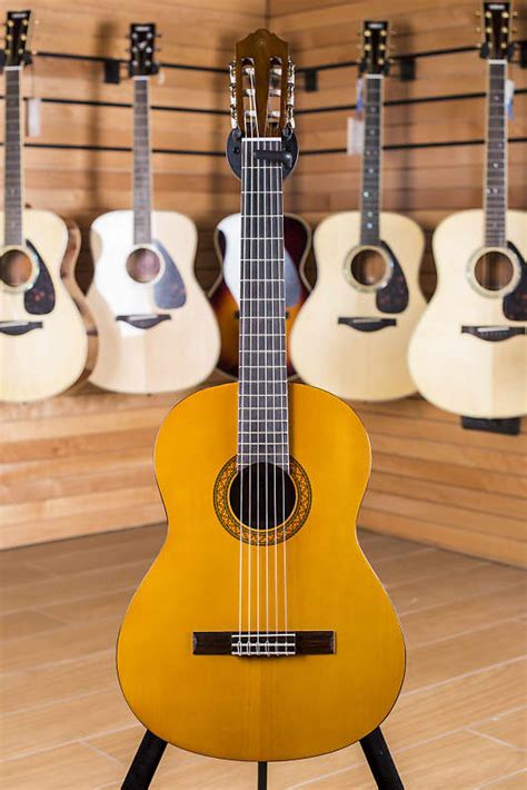Yamaha C40 II Natural | Reverb