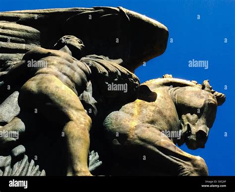 Adonis statue hi-res stock photography and images - Alamy
