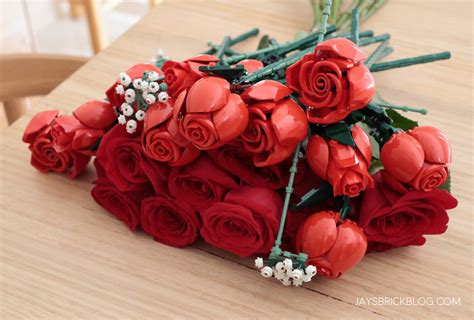 Review: LEGO 10328 Bouquet of Roses - Jay's Brick Blog