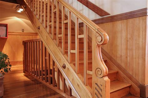 Как устранить скрип деревянной лестницы | FogWood