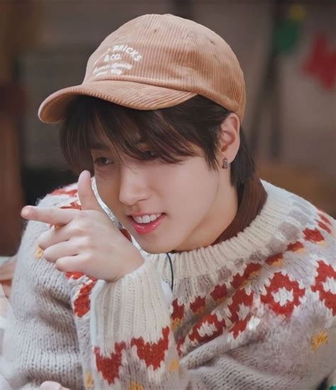 Pin by 𝙷𝙰𝙽 𝙹𝙸𝚂𝚄𝙽𝙶🐿 on 𝐻𝐴𝑁 - 𝐽.𝑂𝑁𝐸 | Cutie patootie, Skz in cute, Kids