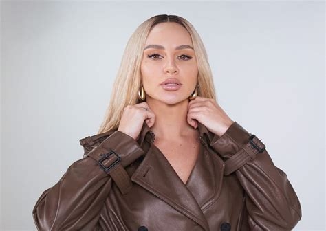 ANNA ASTI выпустила дебютный альбом «Феникс» в свой день рождения • ТНТ ...