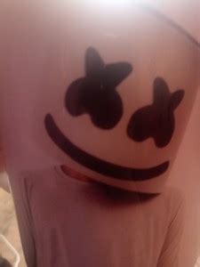 Создать мем "аватарка маршмеллоу, Marshmello, маршмеллоу диджей рисунки ...